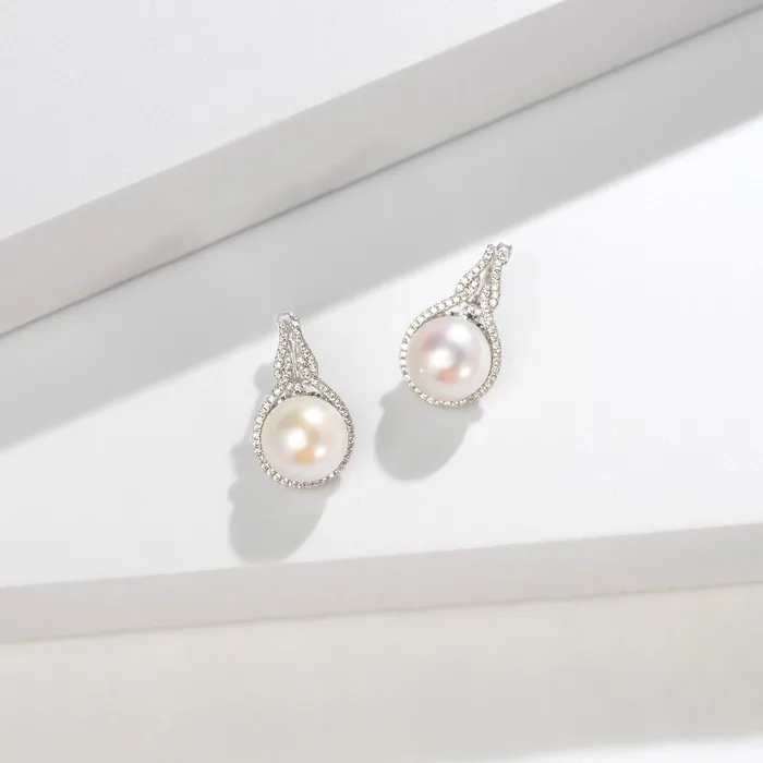 Earrings Pearly Lustre Elegant Edison Pearl Earrings WE00514