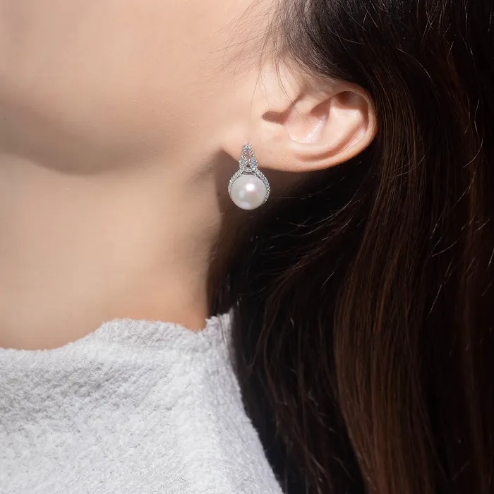 Earrings Pearly Lustre Elegant Edison Pearl Earrings WE00514