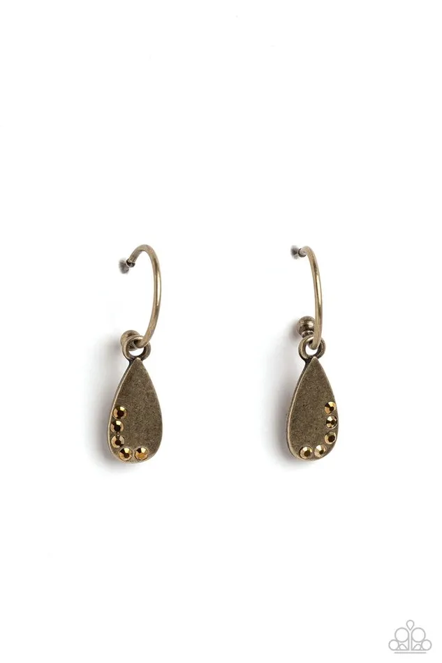 Earrings Paparazzi Jewelry Paparazzi Earring Borderline Baddie Brass Earrings Paparazzi Jewelry Paparazzi Earring Borderline Baddie Brass