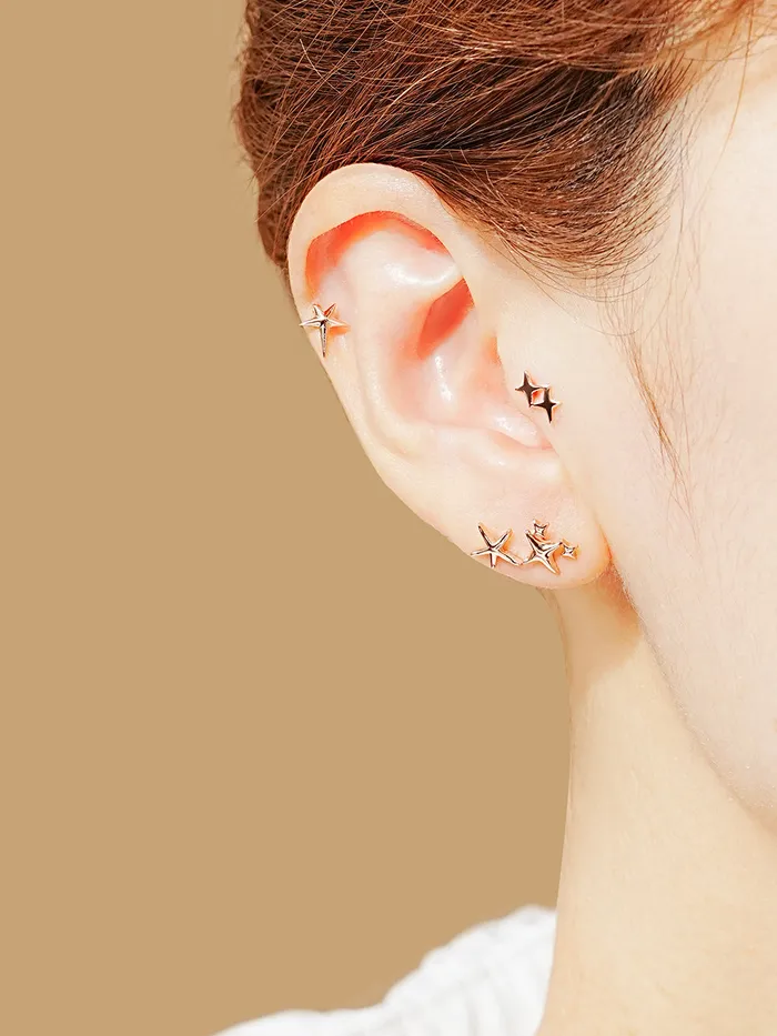 MinimalBijoux Earrings 14K Gold Twinkle Stars Cartilage Earrings 20G18G16G