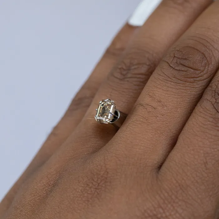misfit Rings 171CT ASSCHER CUT DIAMOND CHAMPAGNE C3 COLOR VS1 CLARITY 636X676X397MM